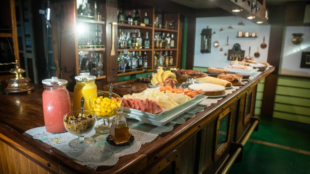 Plaza Inn Pousada Do Capitao Ilhabela Kültér fotó